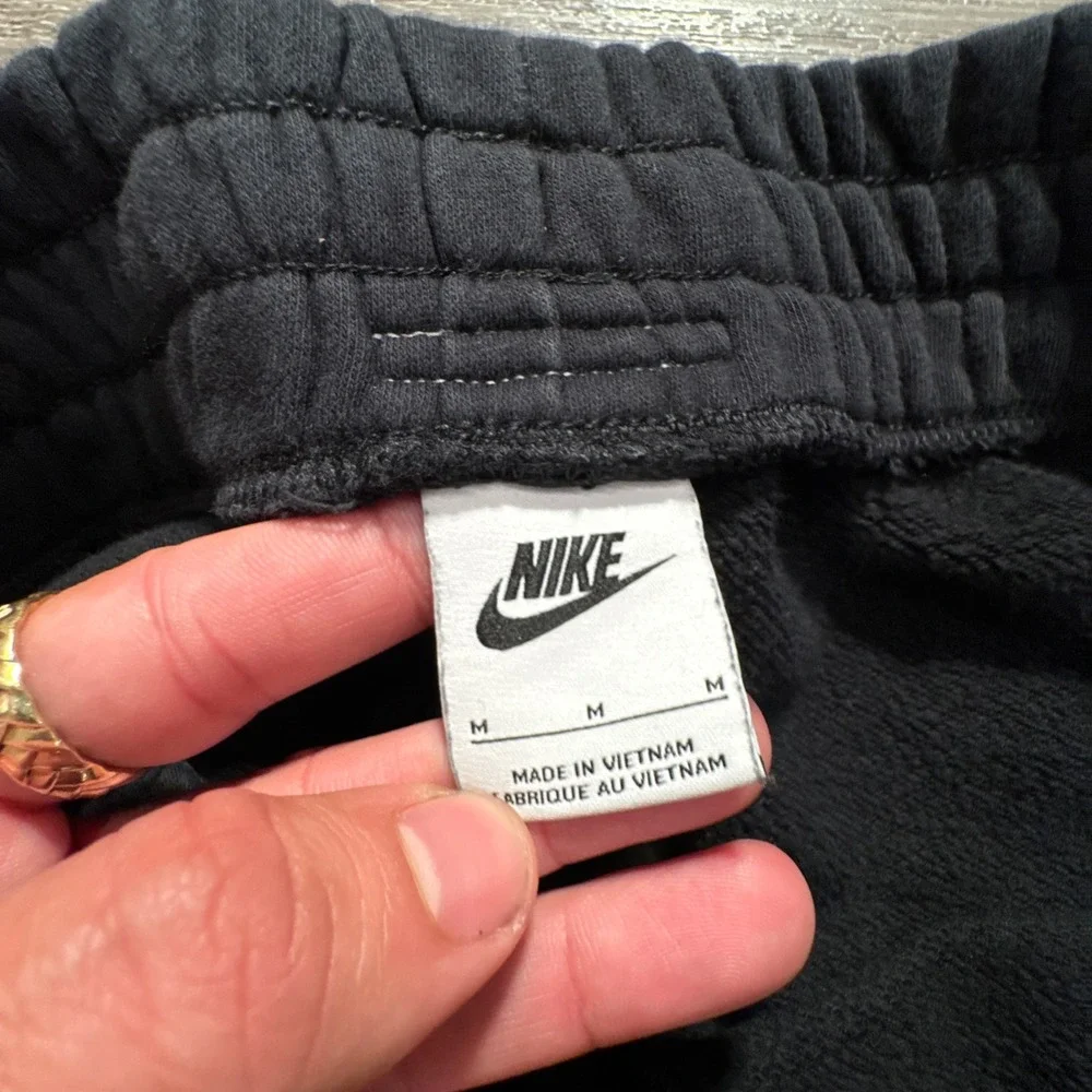 Nike Air Shorts Womens Medium Black Fleece Cotton High Rise Gym Athletic DQ6565